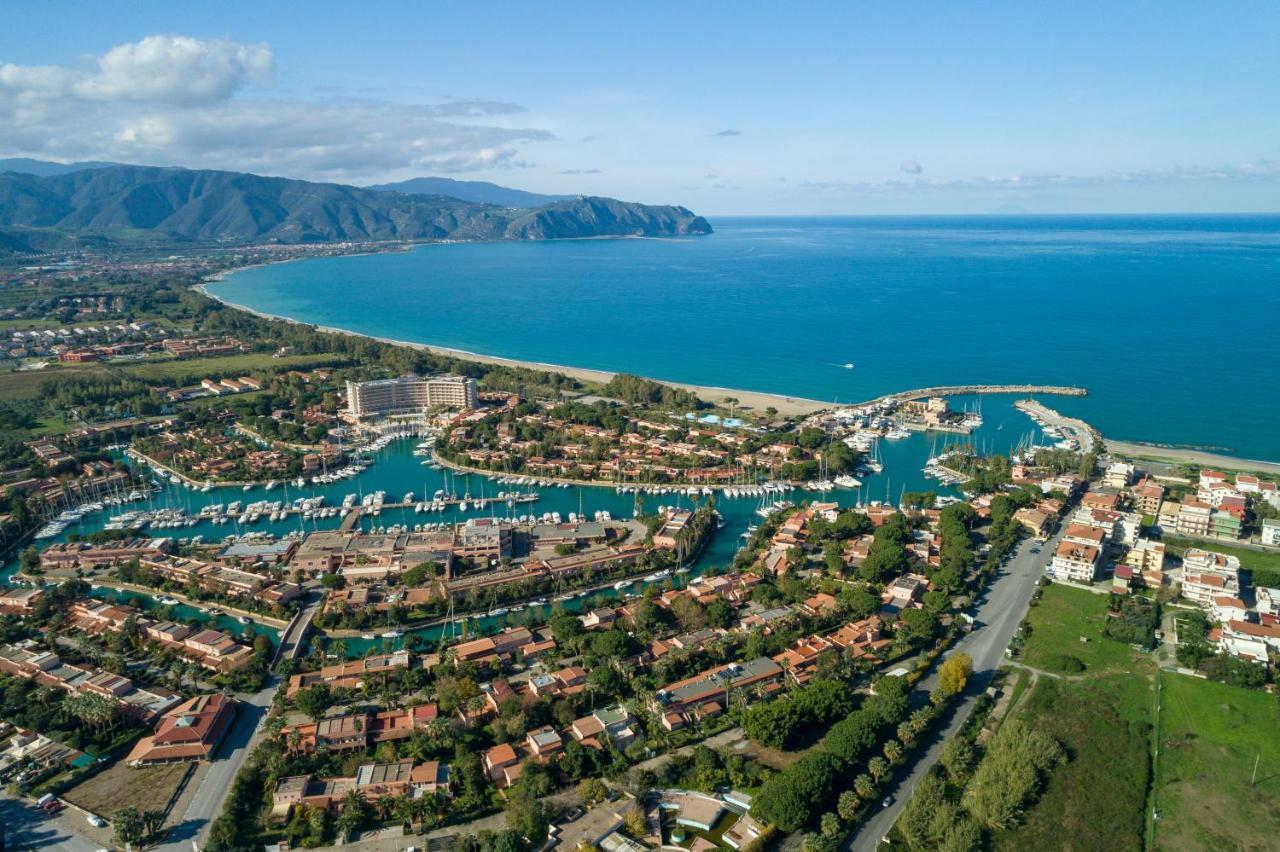 Residence Delfino, Portorosa Furnari Kültér fotó