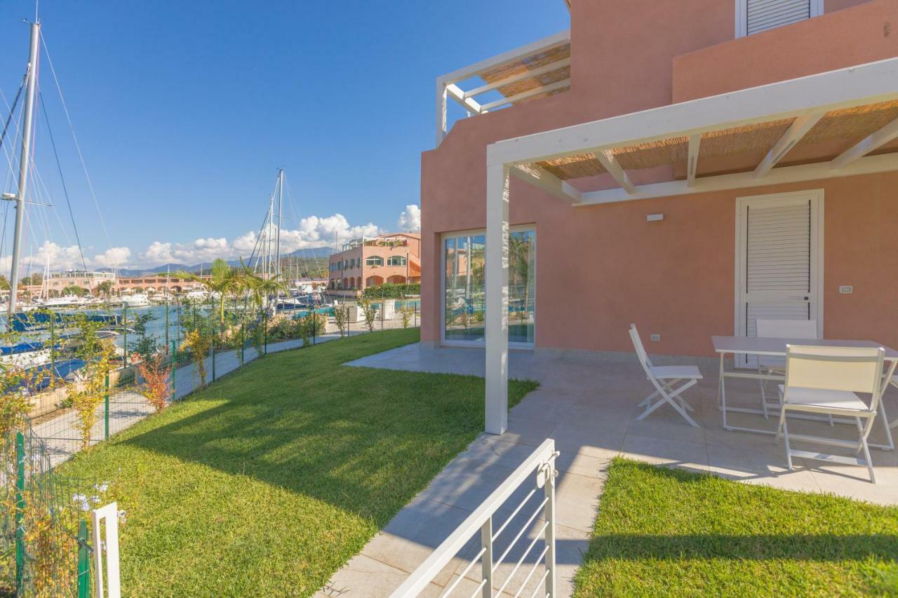 Residence Delfino, Portorosa Furnari Kültér fotó