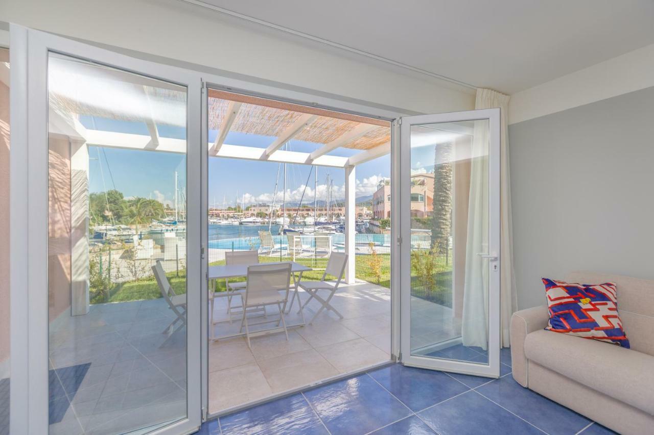 Residence Delfino, Portorosa Furnari Kültér fotó