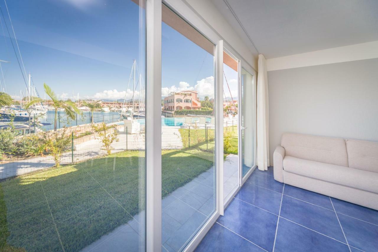 Residence Delfino, Portorosa Furnari Kültér fotó