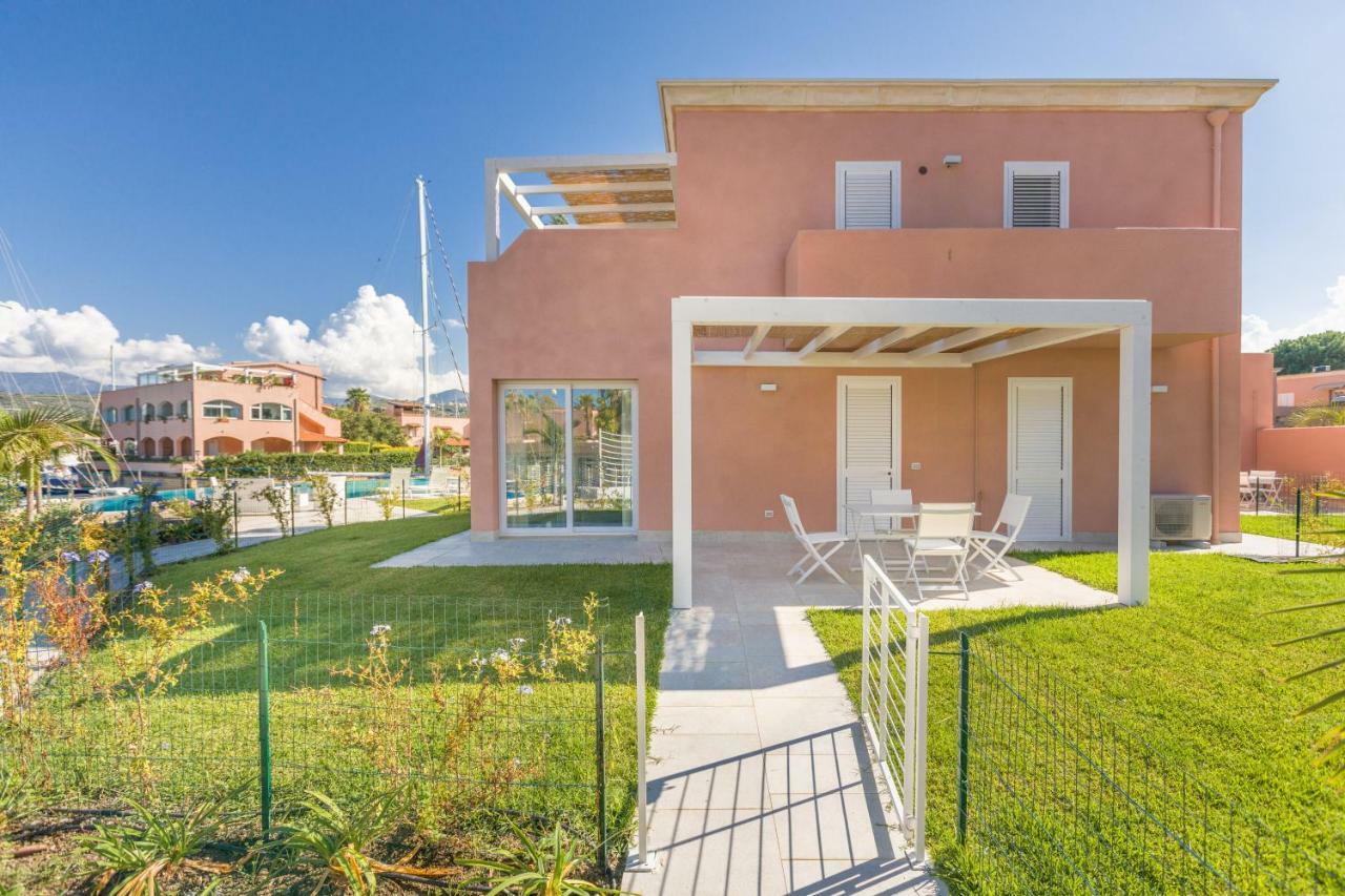 Residence Delfino, Portorosa Furnari Kültér fotó